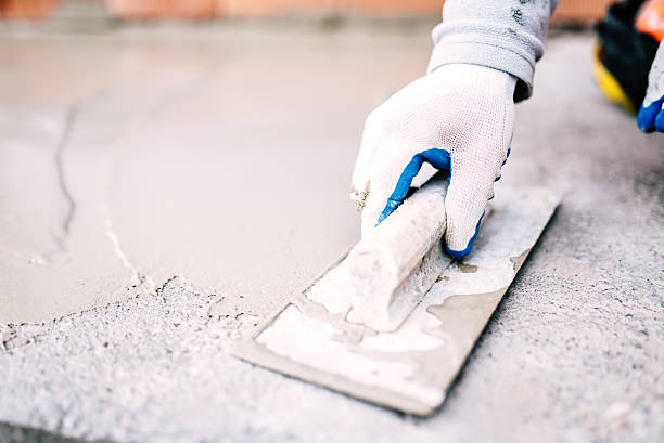 Best Concrete Flooring Contractor  in Maywood, CA